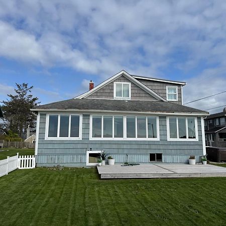 Seaside Beach Front House On The Promenade Экстерьер фото